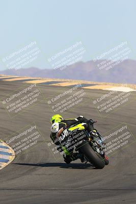 media/May-14-2022-SoCal Trackdays (Sat) [[7b6169074d]]/Turn 10 Backside (9am)/